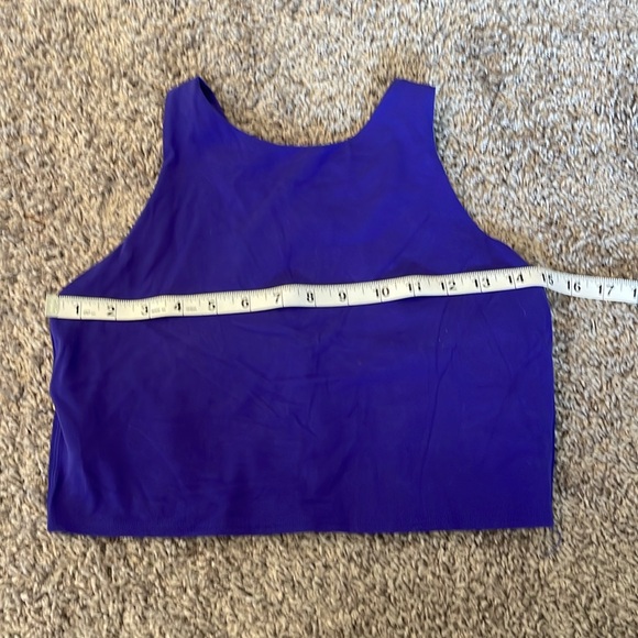 Athleta Conscious Crop Bra - Picture 2 of 9